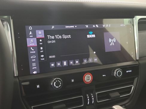 New 2026 Porsche Macan GTS image 21