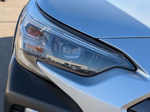 Certified 2025 Subaru Outback Limited image 6