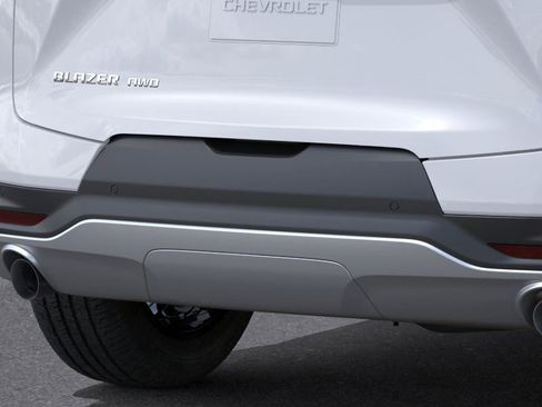 New 2025 Chevrolet Blazer LT w/ Convenience Package image 40