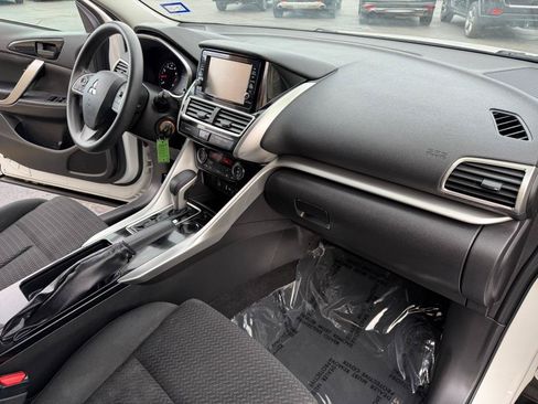 Used 2020 Mitsubishi Eclipse Cross ES FWD image 20