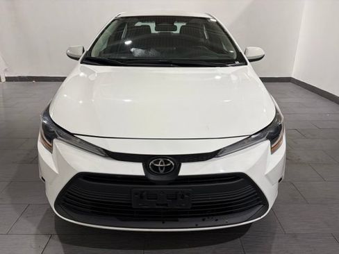 Used 2024 Toyota Corolla LE FWD image 8