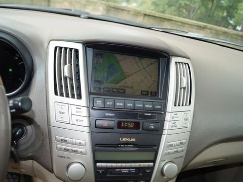 Used 2006 Lexus RX 330 AWD image 21