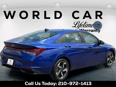 Used 2023 Hyundai Elantra SEL w/ Convenience Package FWD image 7