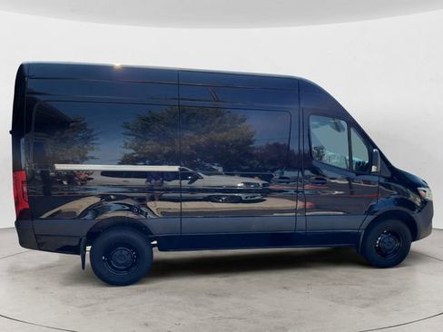 Used 2024 Mercedes-Benz Sprinter 144 Cargo image 6
