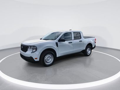 New 2025 Ford Maverick XL w/ Equipment Group 101A