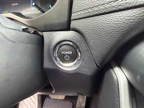 Certified 2025 Toyota RAV4 XLE image 26