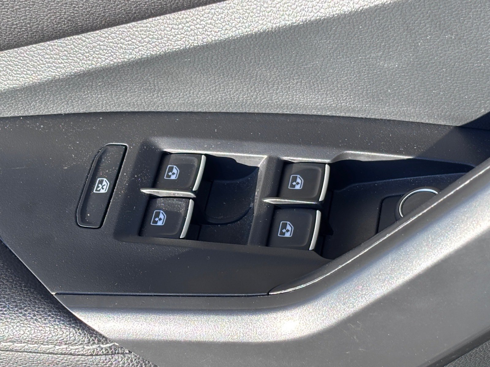 Used 2023 Volkswagen Jetta Sport FWD image 18