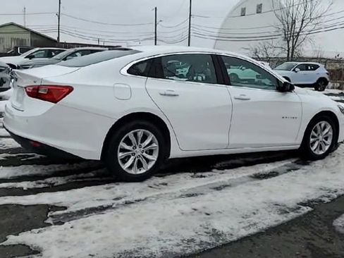 Used 2025 Chevrolet Malibu LT image 8