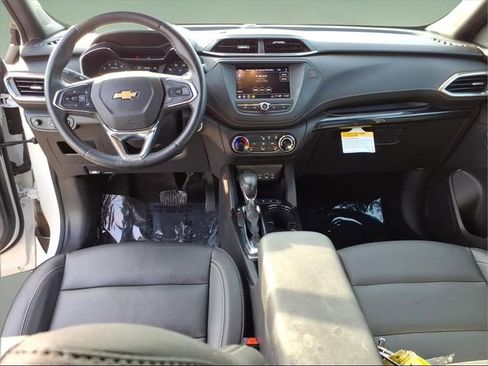 Used 2023 Chevrolet TrailBlazer ACTIV image 13