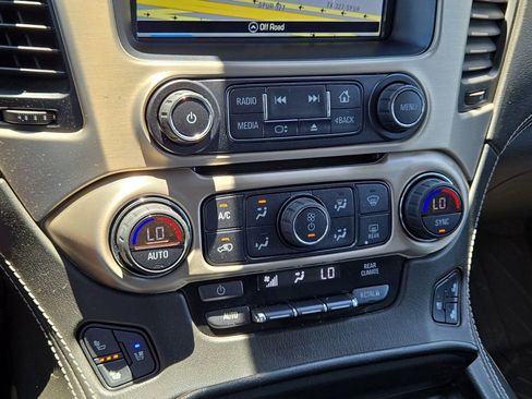 Used 2019 GMC Yukon Denali w/ Denali Ultimate Package AWD/4WD image 29