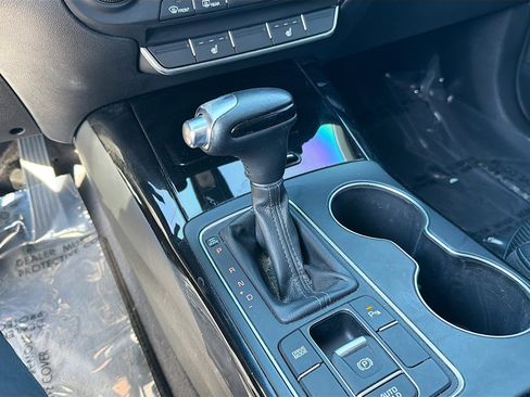 Used 2019 Kia Sorento SX image 28
