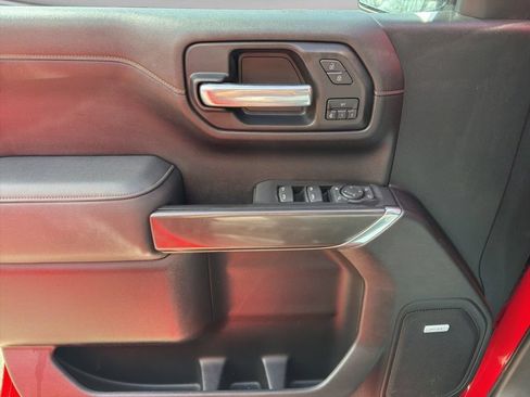 Used 2021 GMC Sierra 1500 AT4 w/ AT4 Value Package AWD/4WD image 32