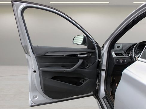 Used 2018 BMW X1 xDrive28i image 28