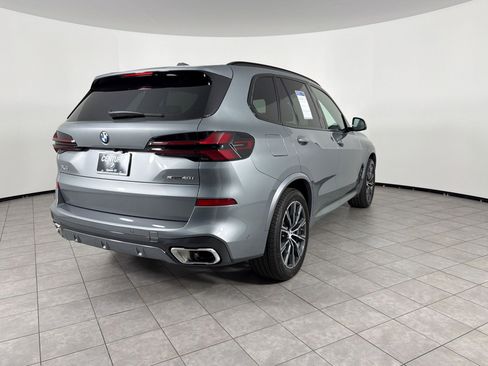 Certified 2026 BMW X5 sDrive40i w/ M Sport Package RWD image 9