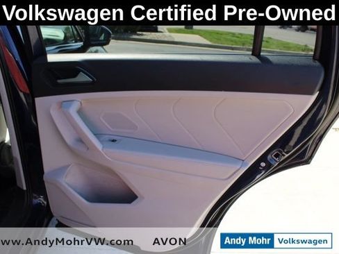 Used 2023 Volkswagen Tiguan SE w/ Panoramic Sunroof Package AWD/4WD image 20