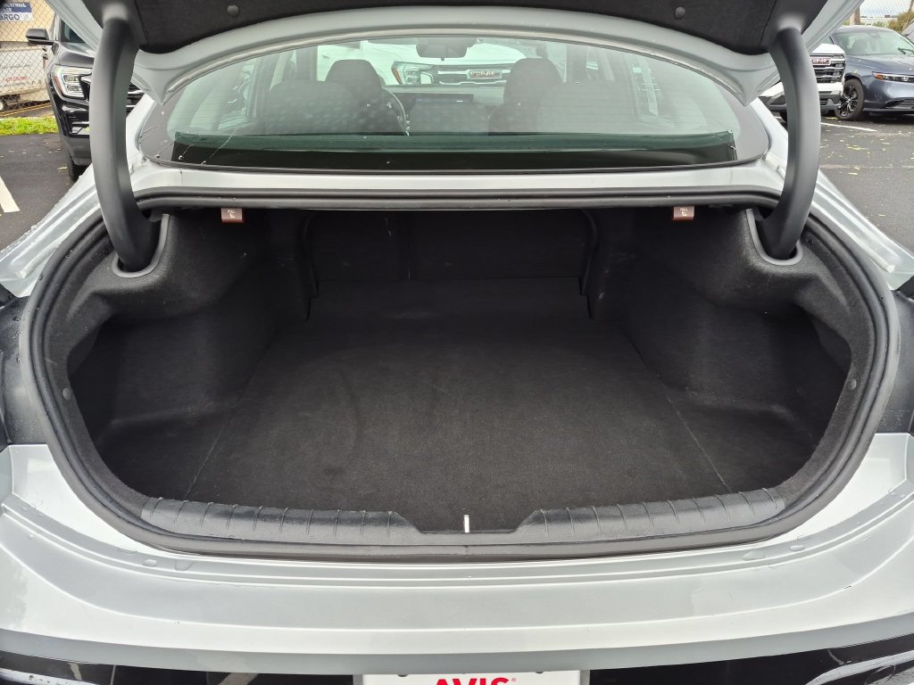 Used 2025 Hyundai Sonata SEL FWD image 29