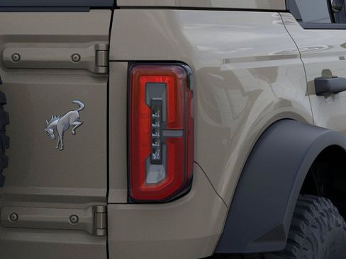 New 2026 Ford Bronco Badlands AWD/4WD image 23