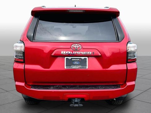 Used 2021 Toyota 4Runner SR5 RWD image 5