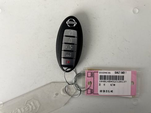 Used 2020 Nissan Altima 2.5 SL AWD/4WD image 22