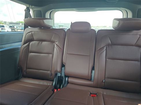 New 2026 Lincoln Navigator L Reserve AWD/4WD image 12