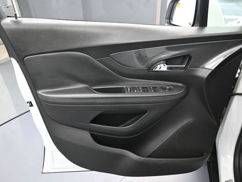 Used 2019 Buick Encore Preferred w/ Safety Package FWD image 13