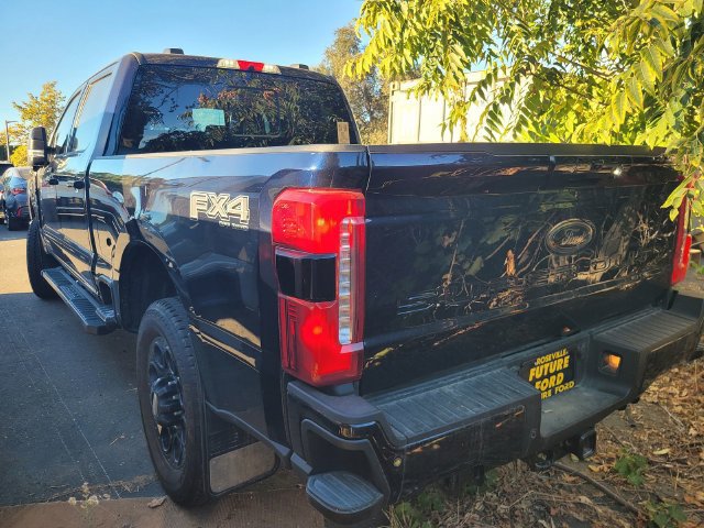 Certified 2025 Ford F350 Lariat w/ Black Appearance Package AWD/4WD image 4