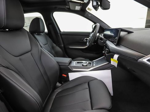 Certified 2025 BMW 330i xDrive 330i xDrive w/ M Sport Package image 30