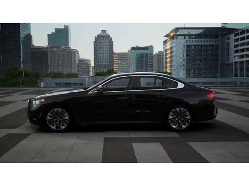 New 2026 BMW 530i w/ Premium Package RWD image 4