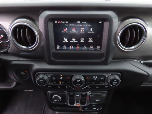 Used 2021 Jeep Wrangler Unlimited Sahara w/ Dual Top Group image 15