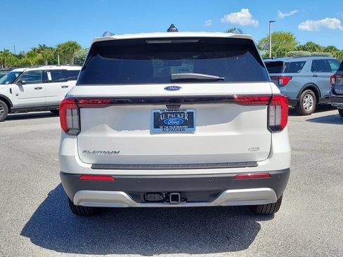 New 2026 Ford Explorer Platinum RWD image 8