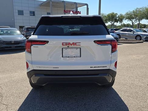 Used 2025 GMC Terrain Elevation AWD/4WD image 7