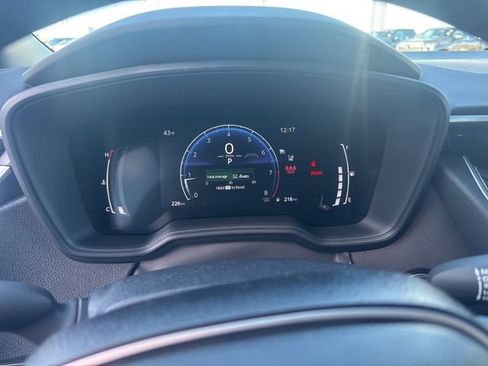 Used 2026 Toyota Corolla SE FWD image 10