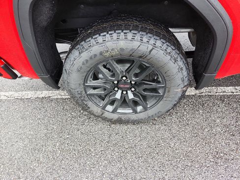 New 2026 GMC Sierra 1500 Pro w/ Graphite Edition image 5