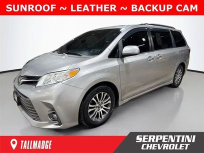Used 2018 Toyota Sienna XLE