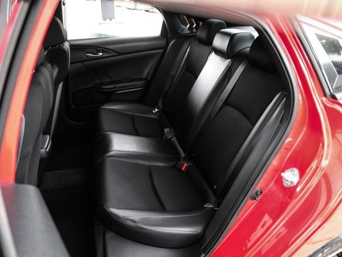 Used 2021 Honda Civic Sport image 39