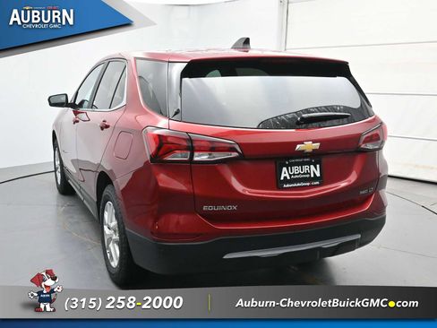 Used 2023 Chevrolet Equinox LT image 12