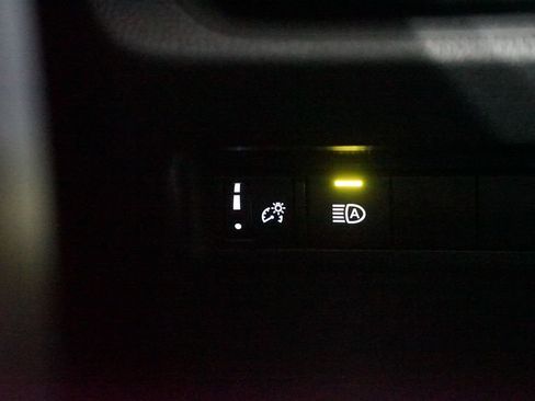 Certified 2024 Toyota RAV4 XLE Premium image 24