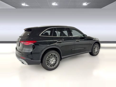 Certified 2026 Mercedes-Benz GLC 300 image 9