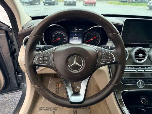 Used 2017 Mercedes-Benz C 300 Sport image 24