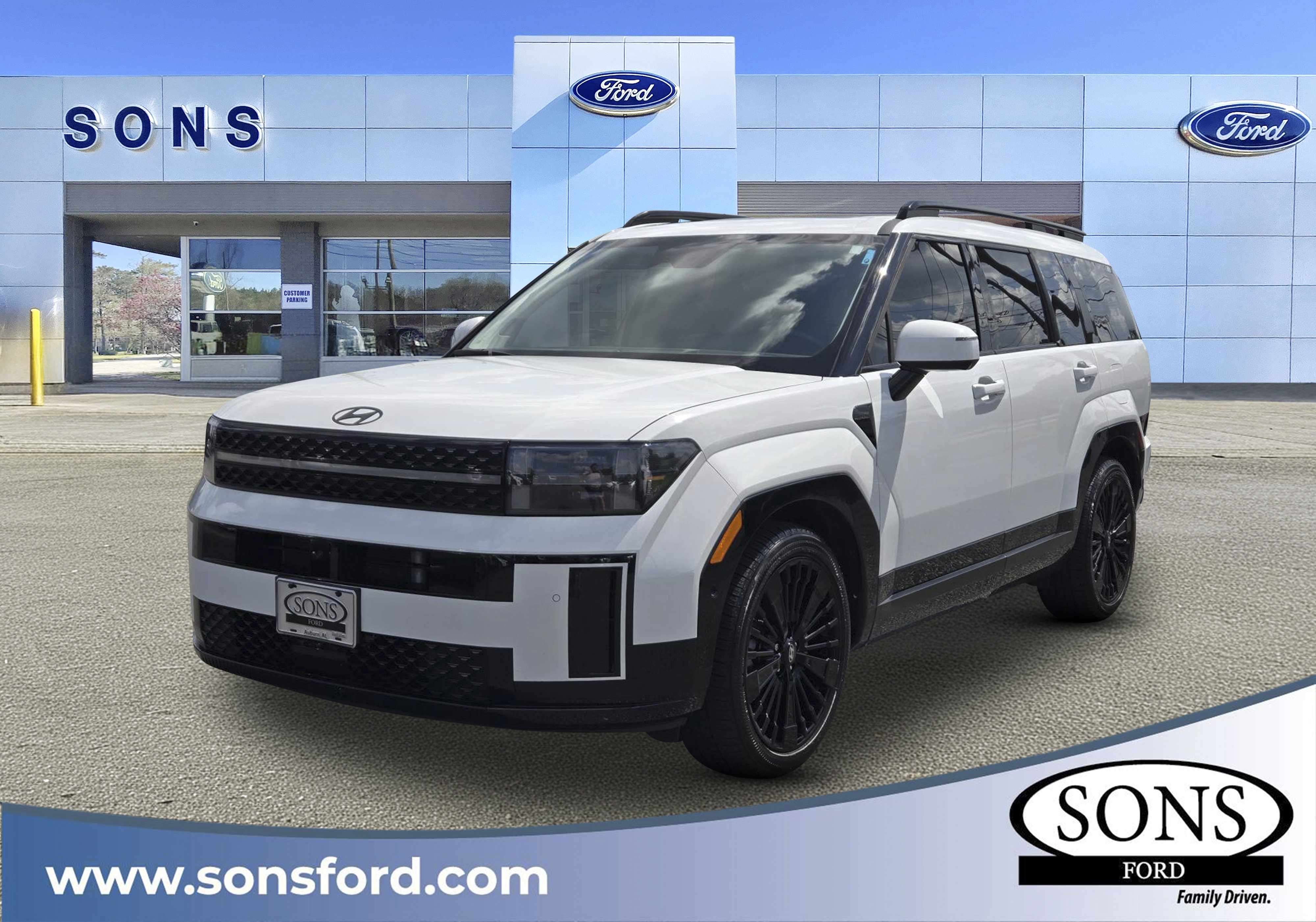 Used 2025 Hyundai Santa Fe Calligraphy AWD/4WD image 1
