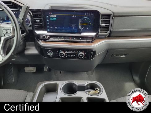 Used 2023 Chevrolet Silverado 1500 LT AWD/4WD image 18