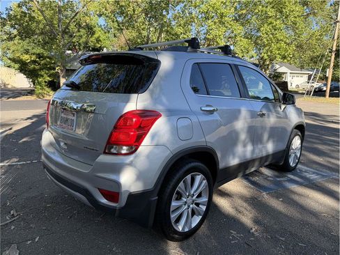 Used 2020 Chevrolet Trax Premier w/ LPO, Protection Package AWD/4WD image 7