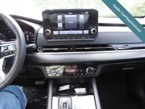 Used 2023 Mitsubishi Outlander SEL AWD/4WD image 29
