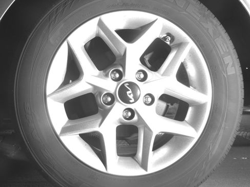 Used 2025 Kia Soul LX w/ LX Technology Package image 14