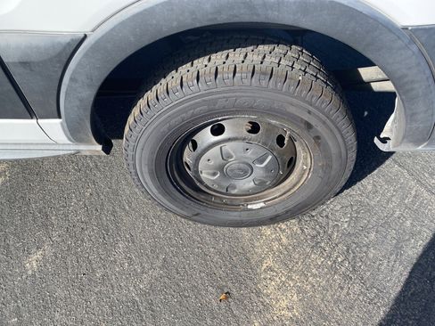 Used 2020 Ford Transit 150 Low Roof image 19