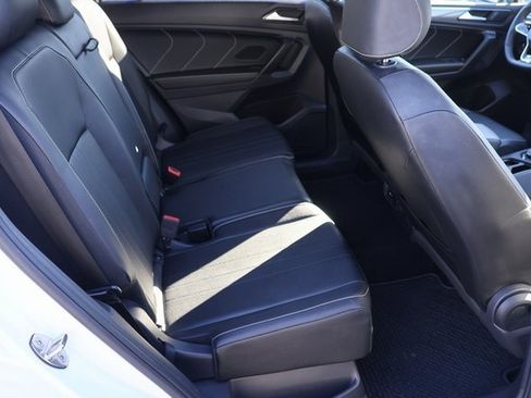 Used 2023 Volkswagen Tiguan SE R-Line image 22