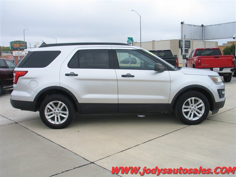 Used 2017 Ford Explorer 4WD image 36