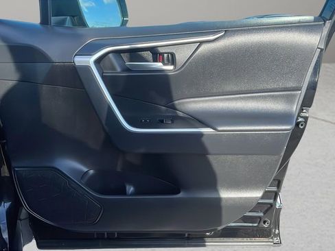 Used 2025 Toyota RAV4 XLE image 13