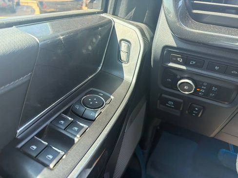 Used 2022 Ford F150 XLT w/ Equipment Group 302A High AWD/4WD image 15