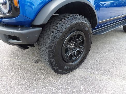 Used 2021 Ford Bronco First Edition AWD/4WD image 11